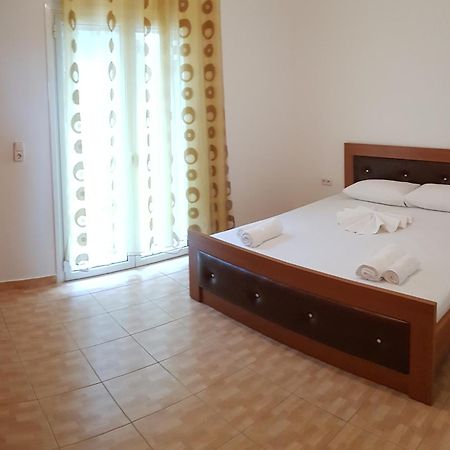 Stunning Sea View Apartments Sarandë Kamer foto