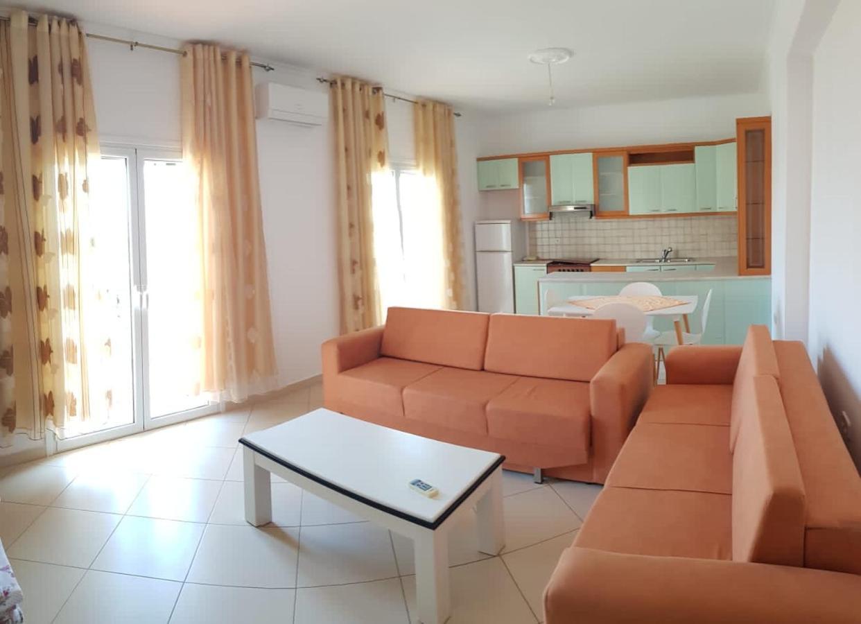 Stunning Sea View Apartments Sarandë Buitenkant foto