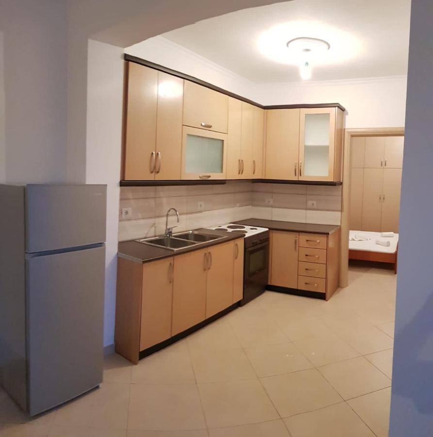 Stunning Sea View Apartments Sarandë Buitenkant foto